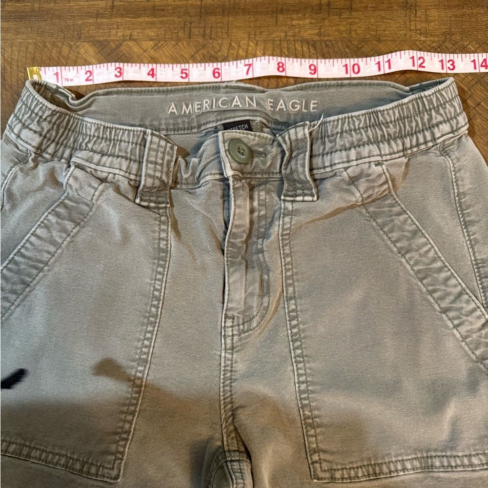 American Eagle Outfitters Women’s Olive Green Cargo Pants Y2K - Picture 5 of 14